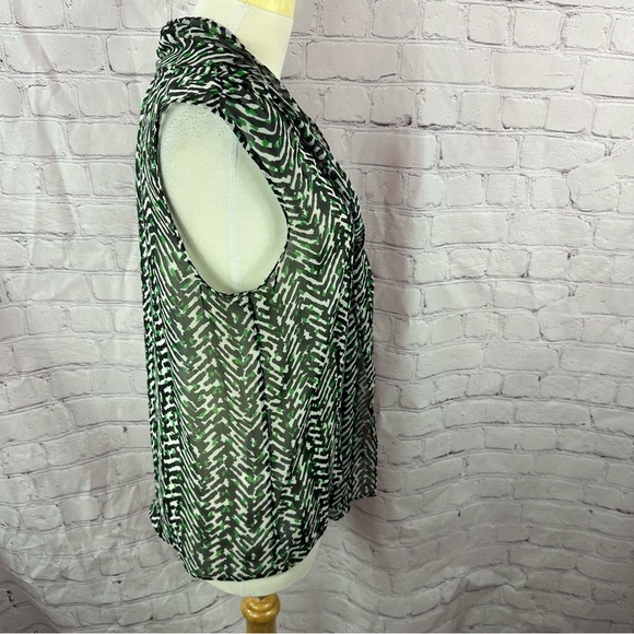 Talbots Black White green Tie Front sleeveless Blouse sz 12 office classic - Picture 2 of 7